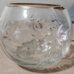 CUT 24% LEAD CRYSTAL ROSE BOWL GOLD RIM